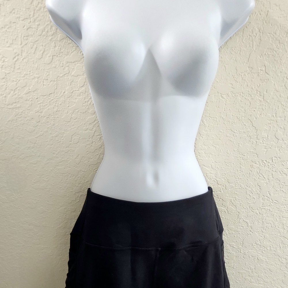 Avia Black Shorts